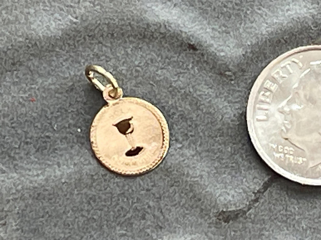 14K Yellow Gold Round Holy Communion Pendant Charm