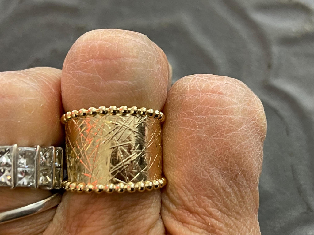12/20 Yellow Gold-Filled Beaded Edge Textured Ring