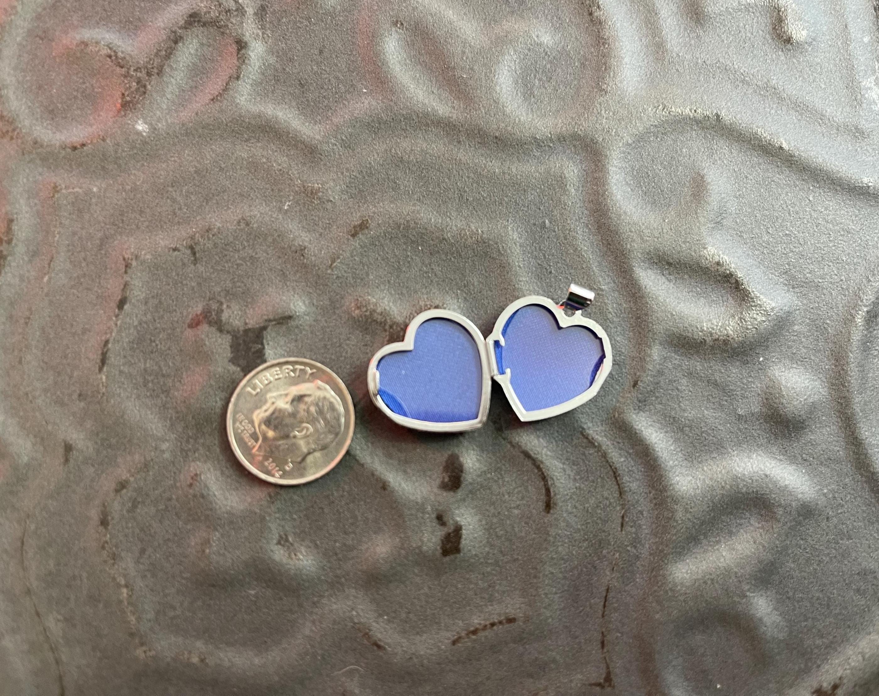 Sterling Silver Textured 18mm Floral Heart Polished Locket