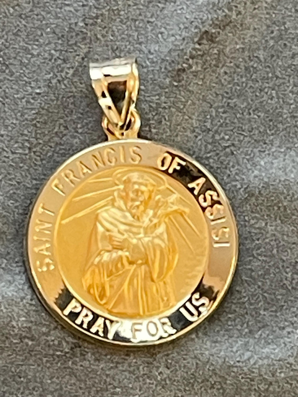 14K Yellow Gold Round Hollow St. Francis of Assisi Medal Pendant 18mm