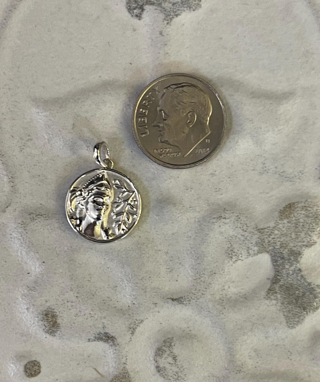 Sterling Silver 22x15 mm Athena Round Pendant