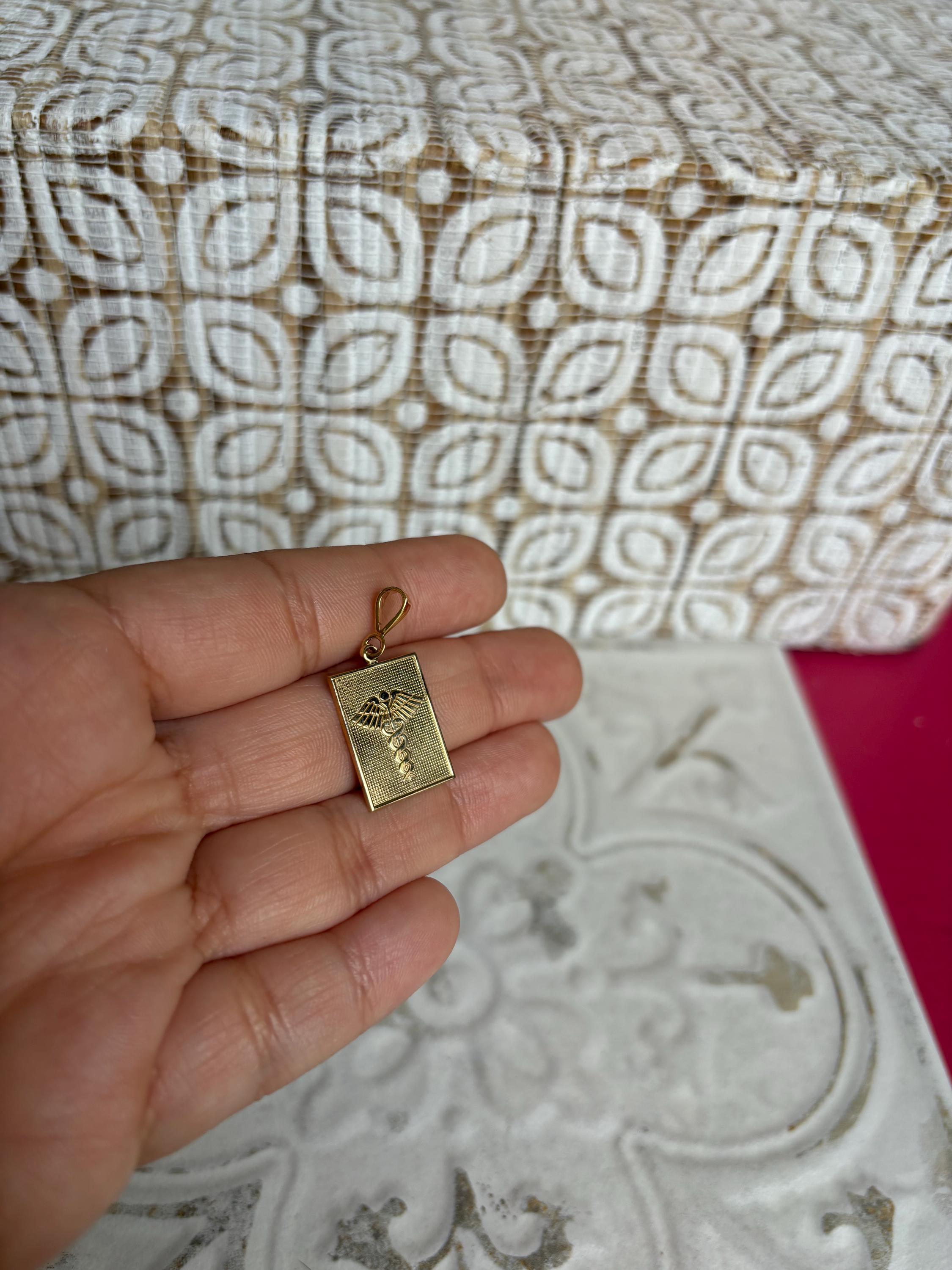 14k Textured Pendant