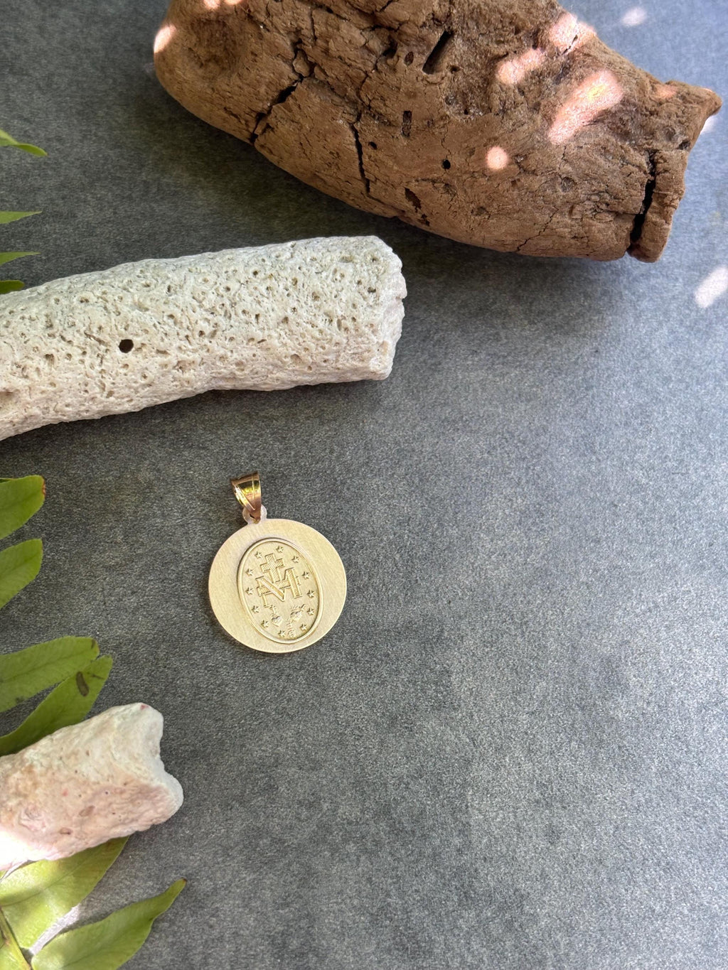 14K Yellow Gold Round Miraculous Medal