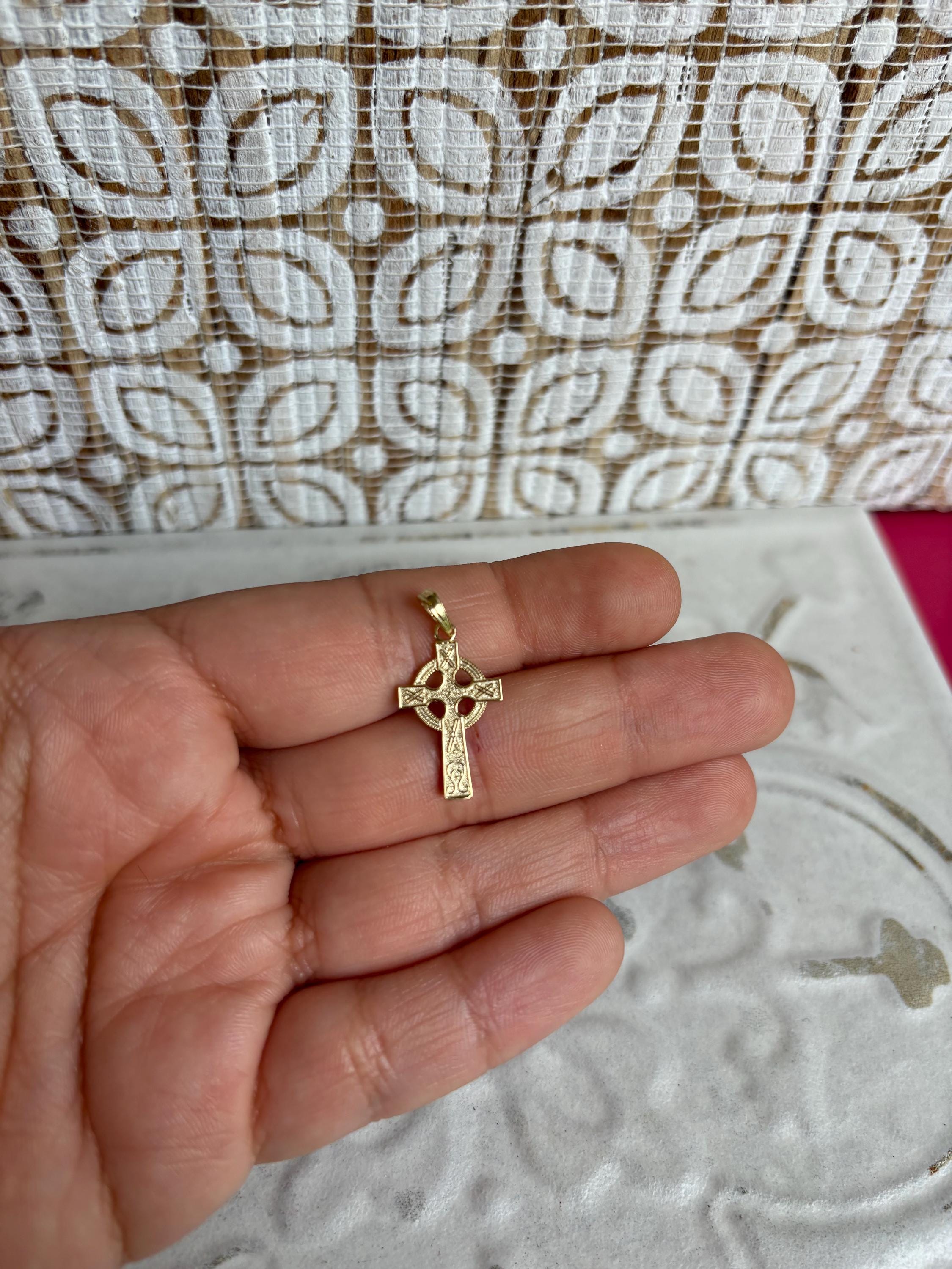 10k Celtic Cross with Eternity Circle Pendant Charm