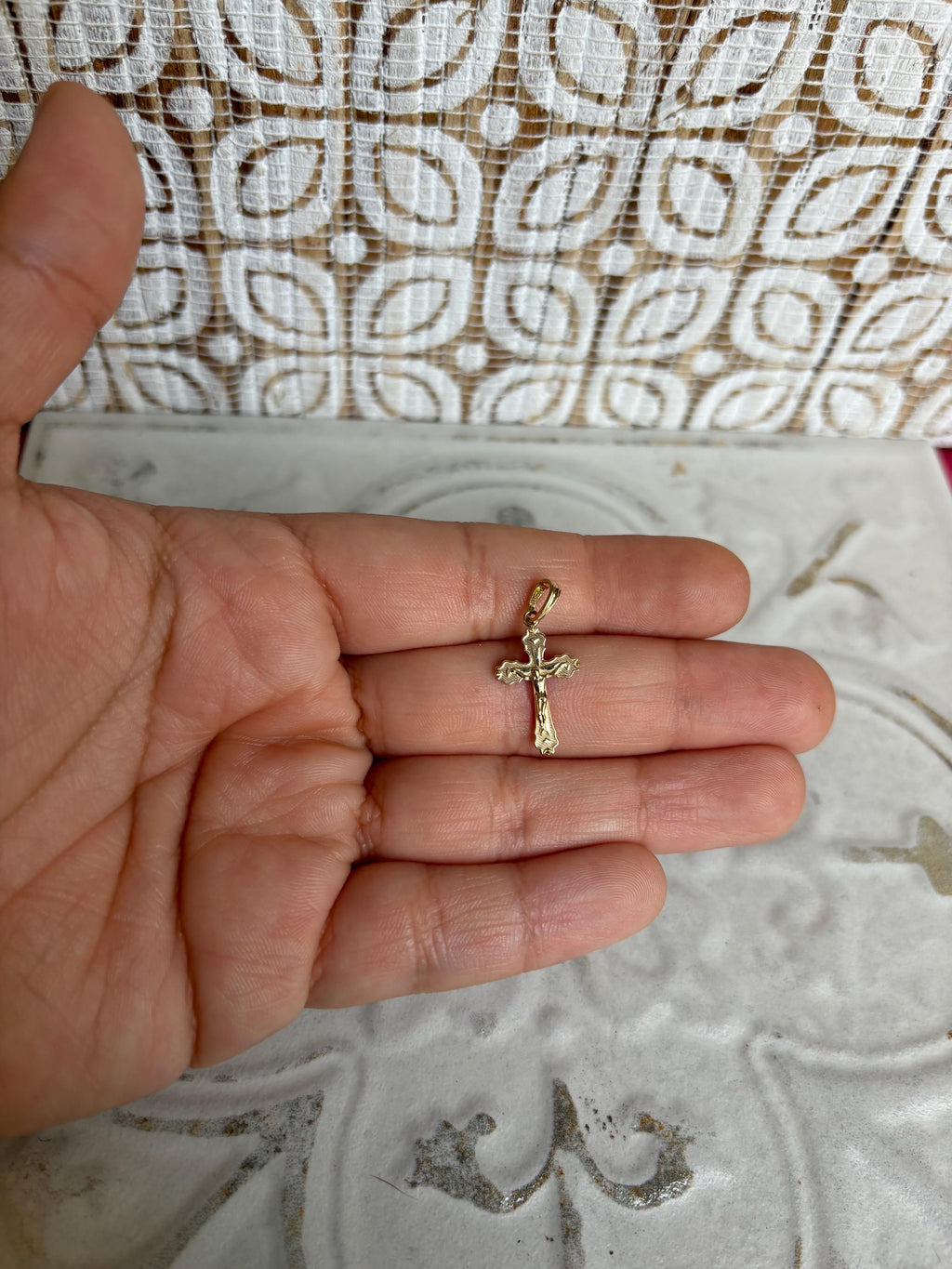 14K Scalloped Edge Crucifix Charm