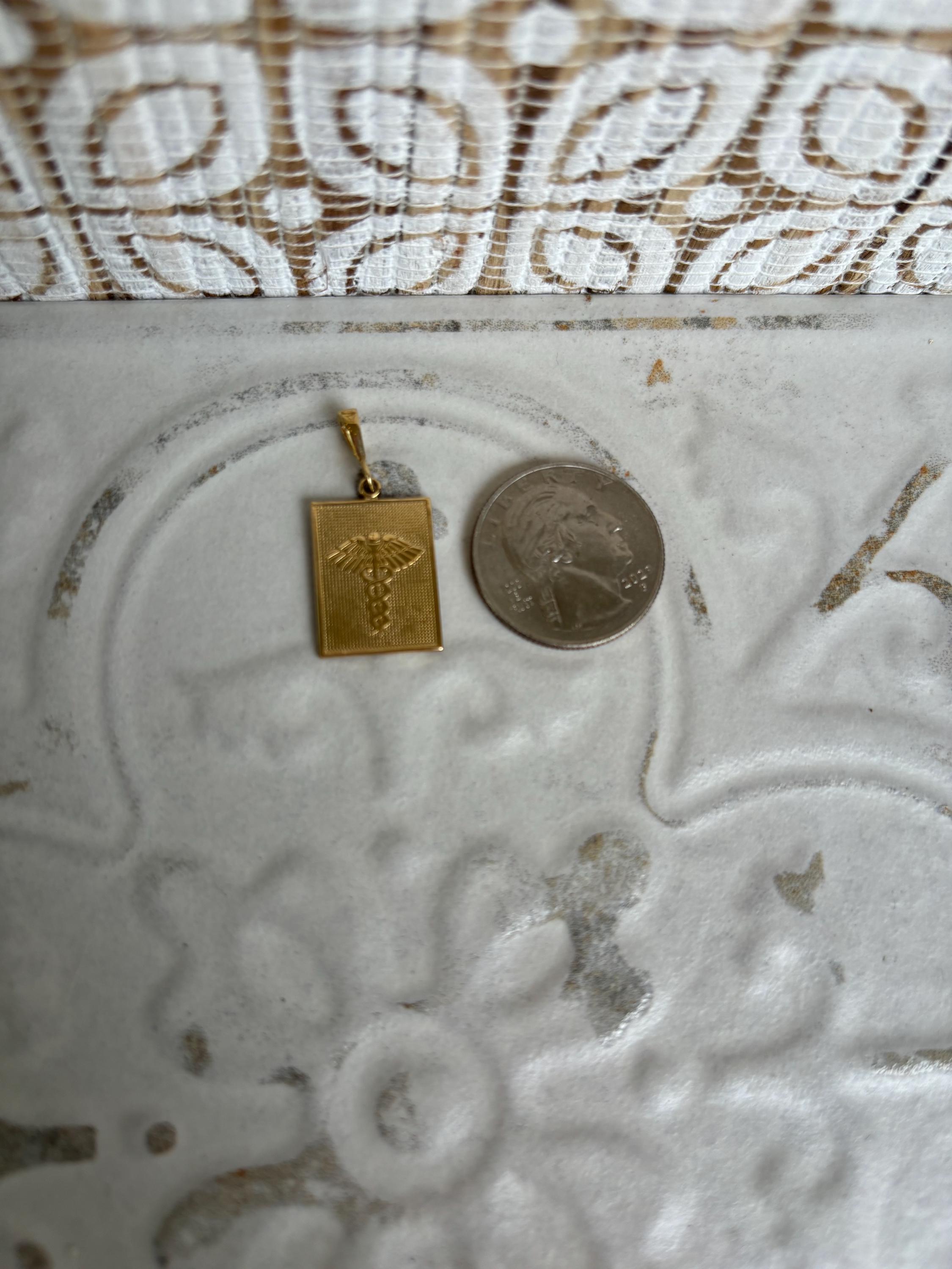 14k Textured Pendant