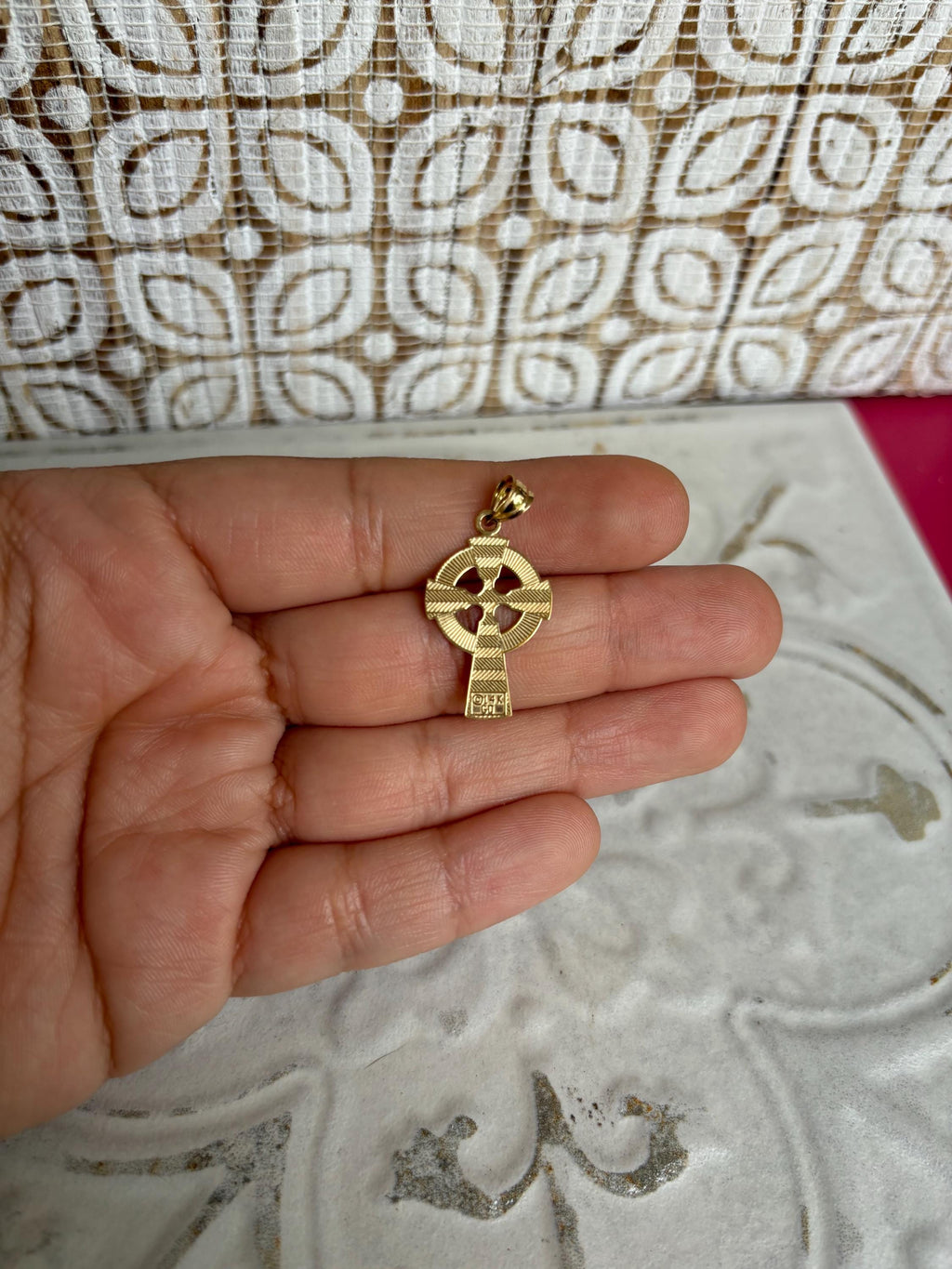 14k Celtic Cross Pendant