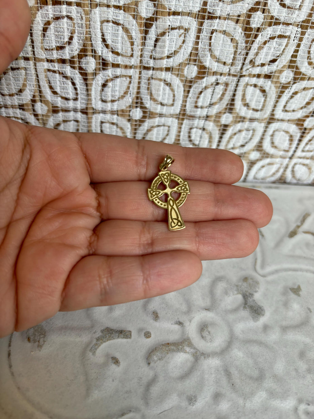14k Celtic Cross Pendant