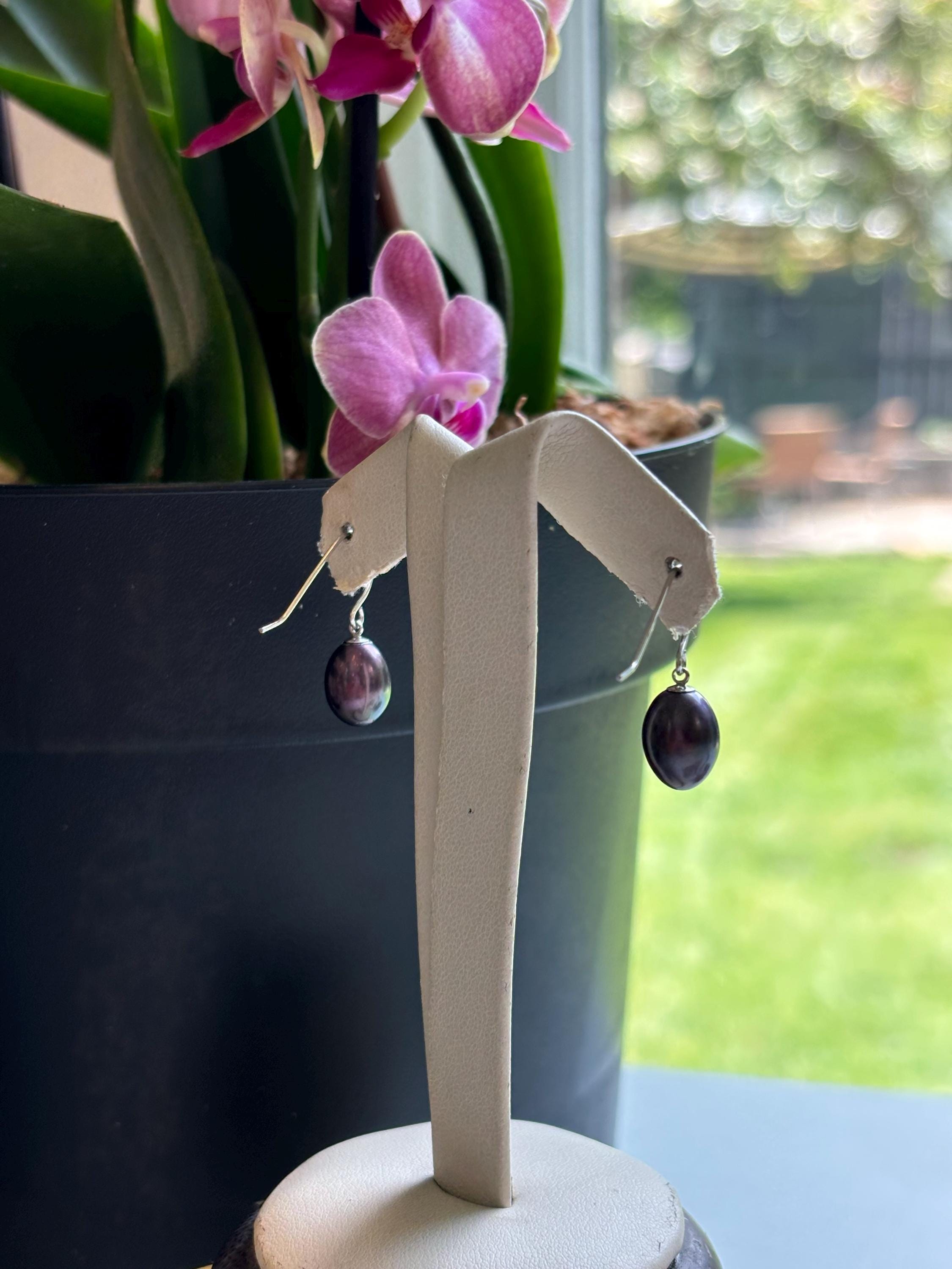 Black Rice Freshwater Pearl Earrings