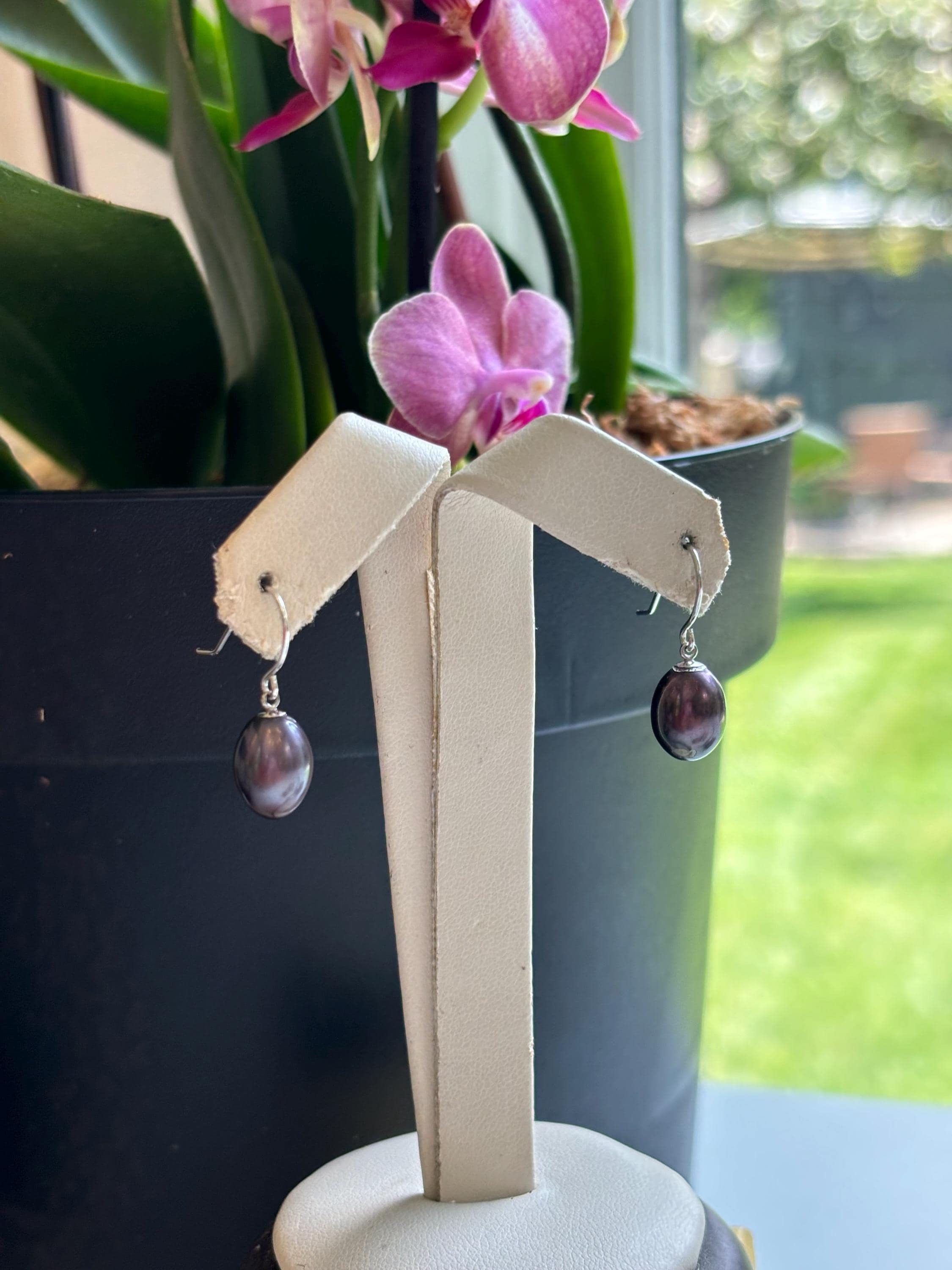 Black Rice Freshwater Pearl Earrings