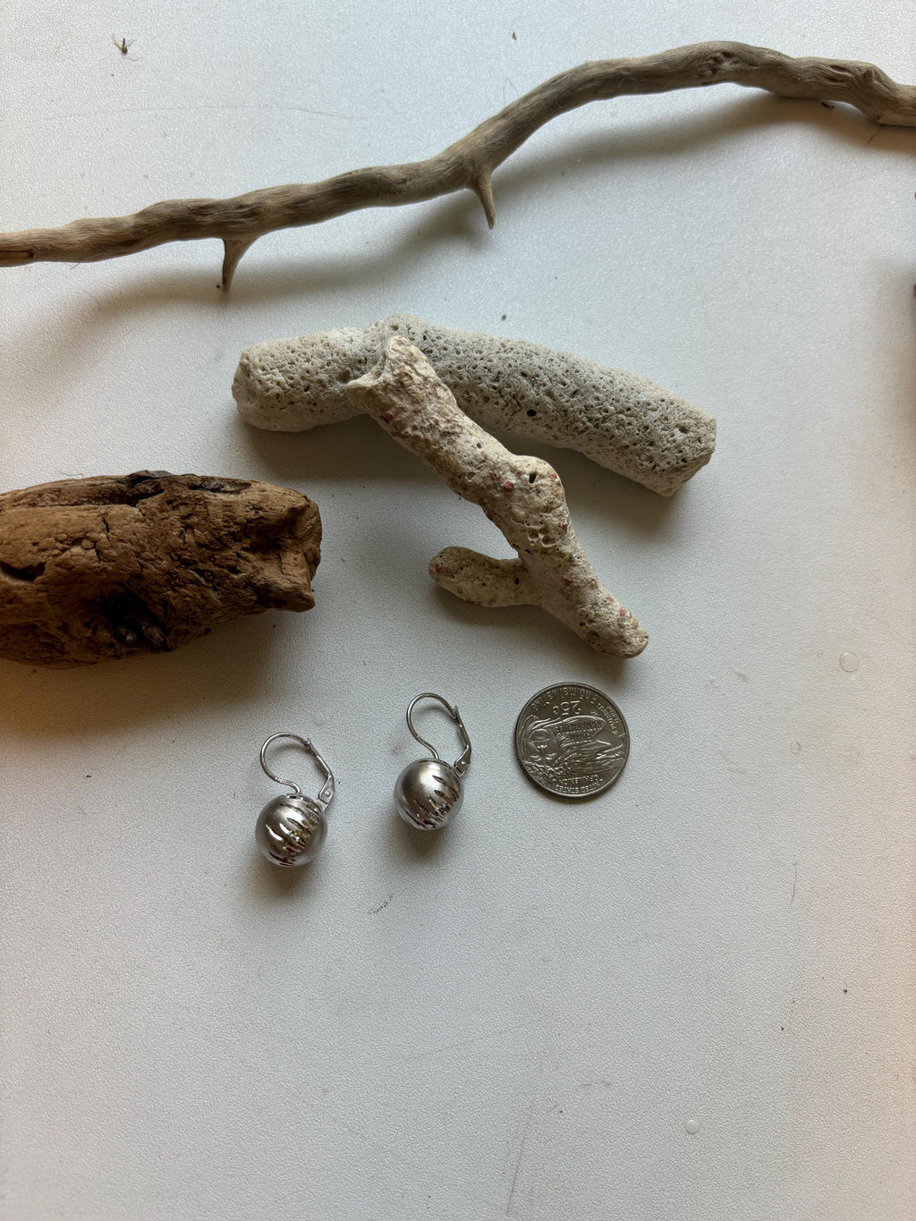 Sterling Silver Simple Detailed Clasp Earrings