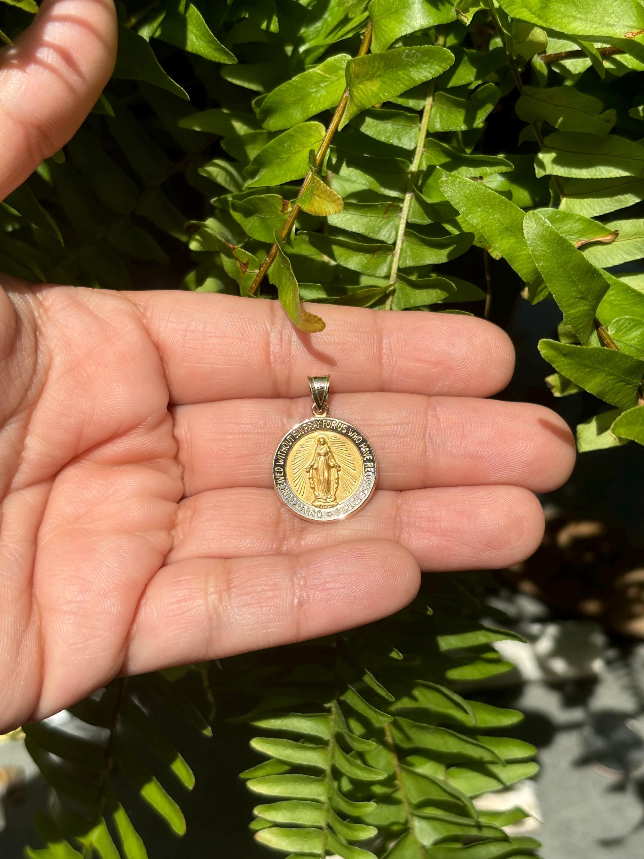 14K Yellow Gold Round Miraculous Medal