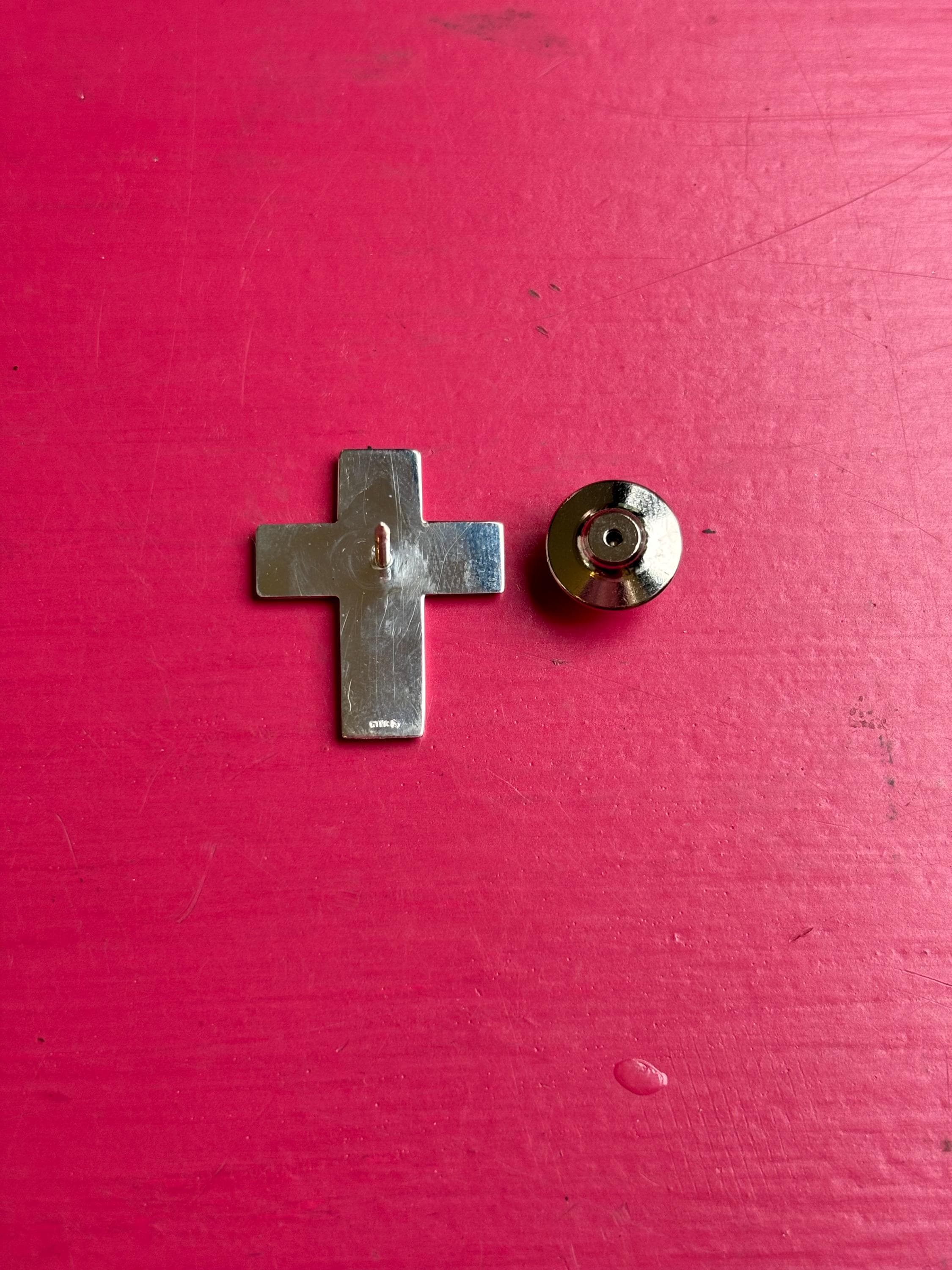 Sterling Silver The Rugged Cross Pin