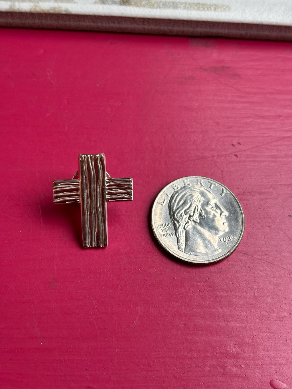 Sterling Silver The Rugged Cross Pin