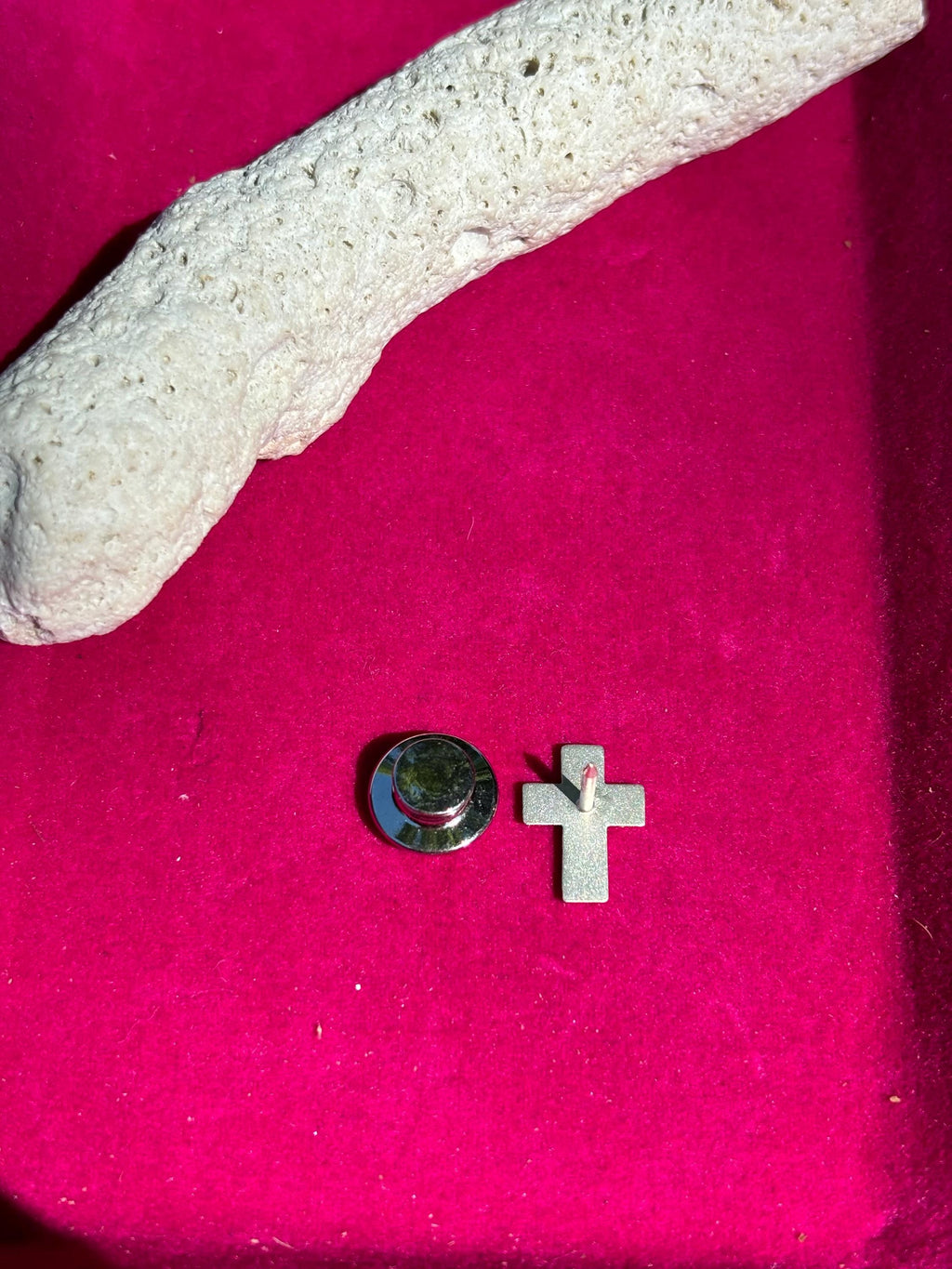 Sterling Silver The Rugged Cross Pin