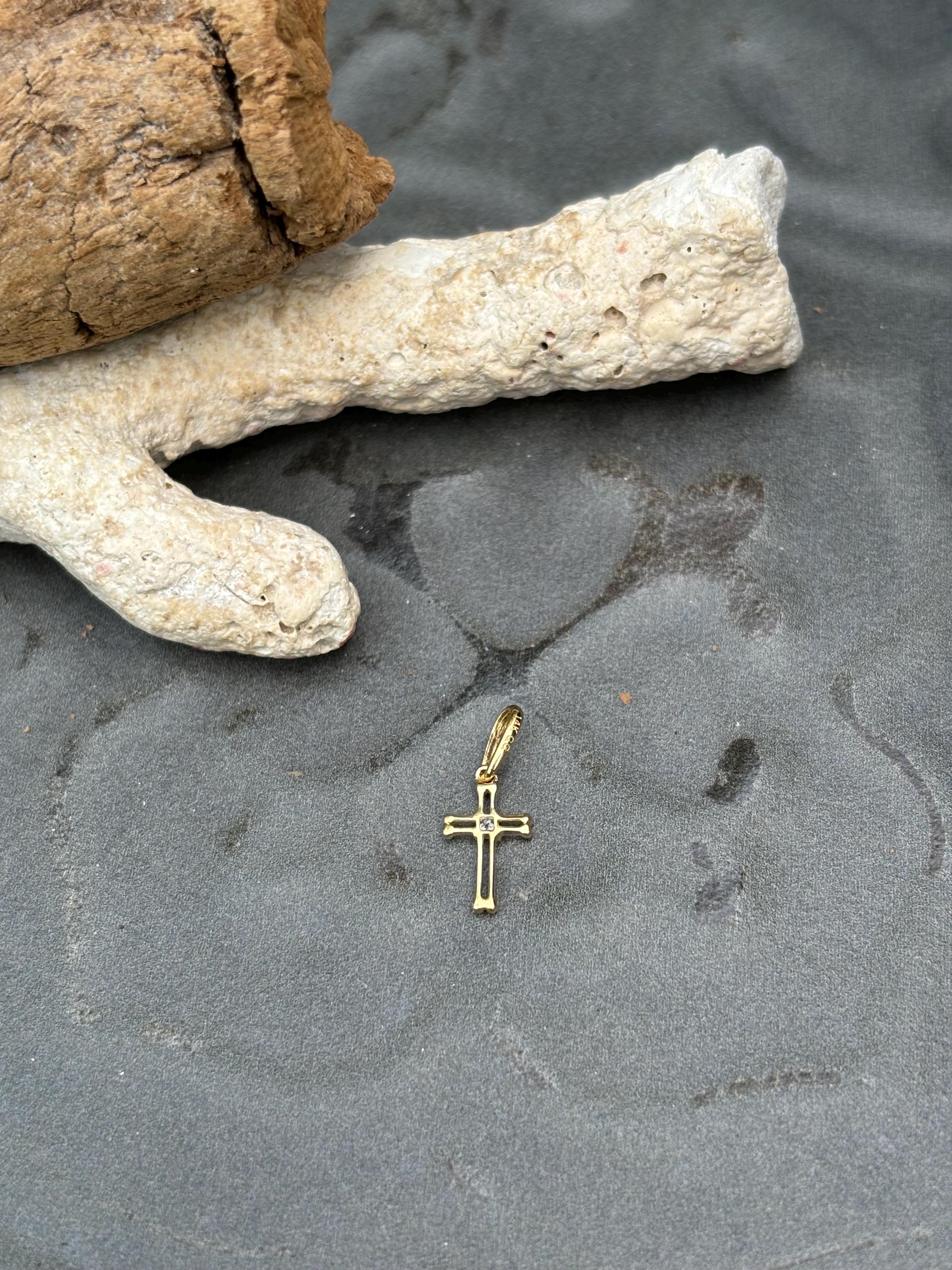 14k Polished and Beaded Cross Mini Charm