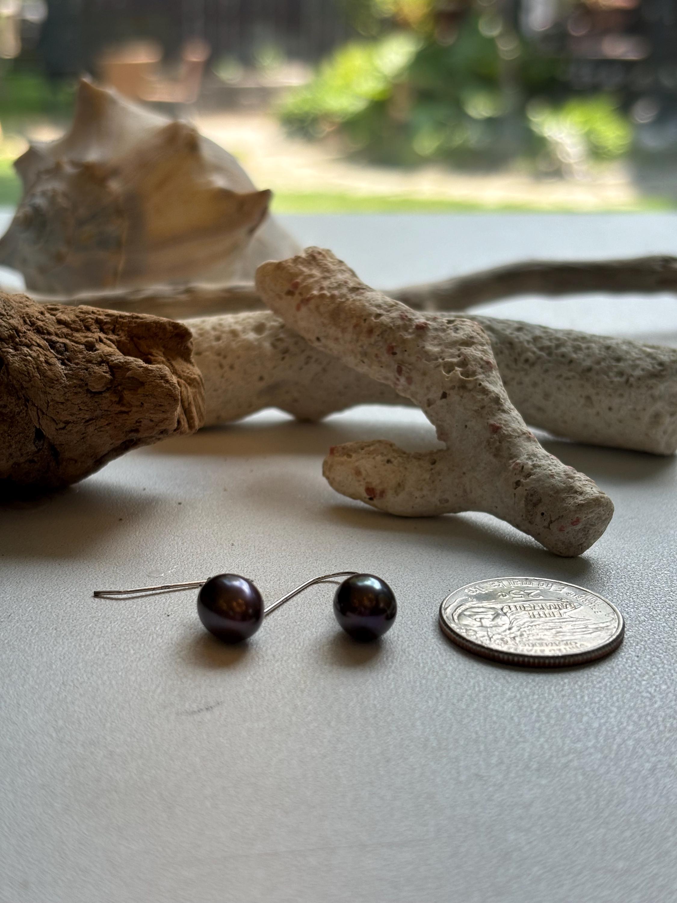 Black Rice Freshwater Pearl Earrings