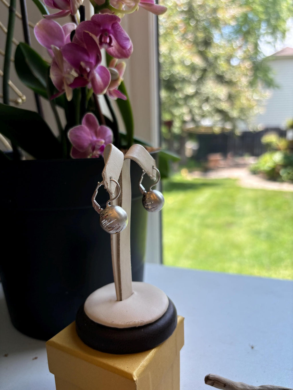Sterling Silver Simple Detailed Clasp Earrings