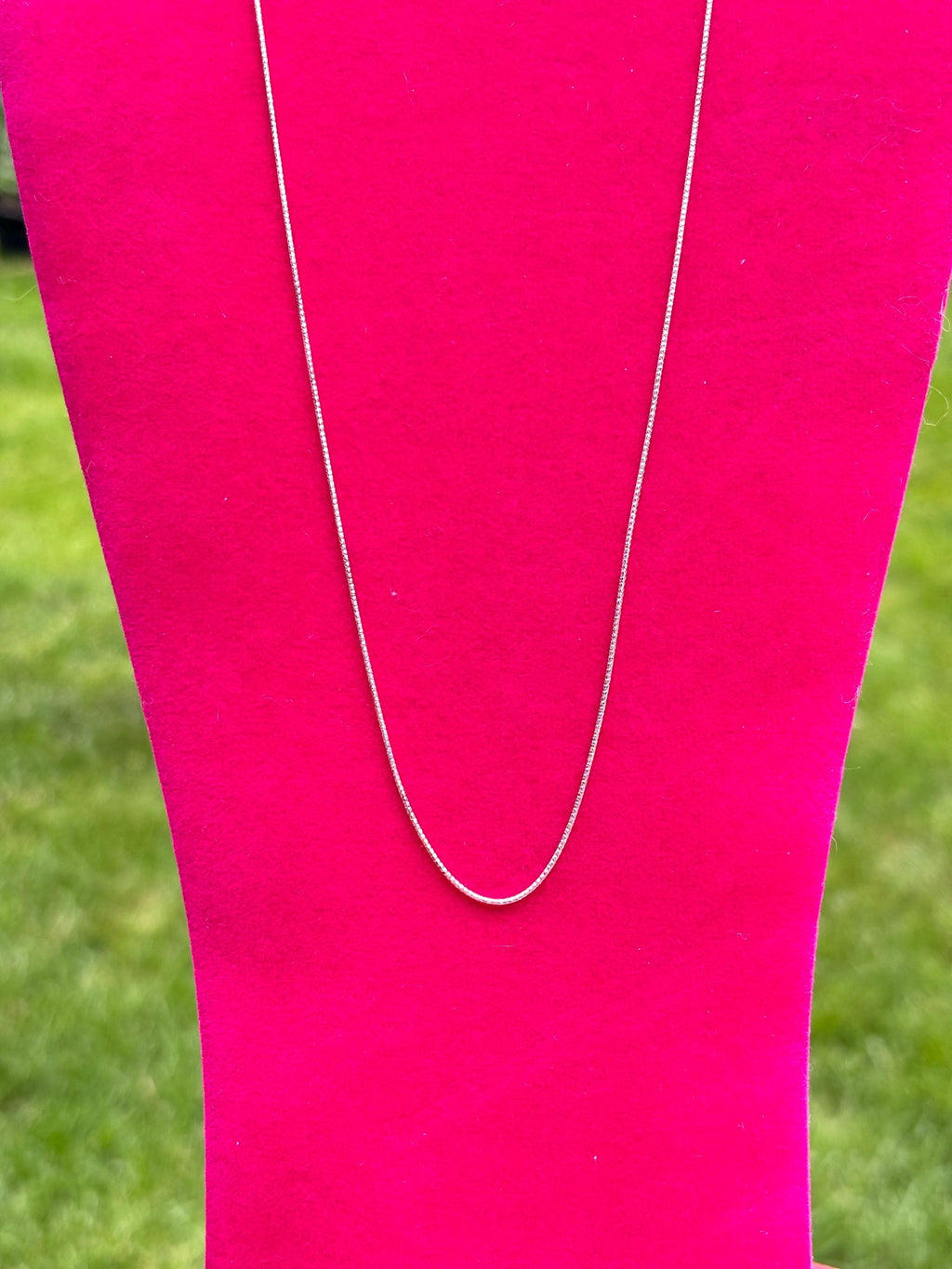 Sterling Silver Eight-Sided Diamond-Cut Seamed Snake Chain