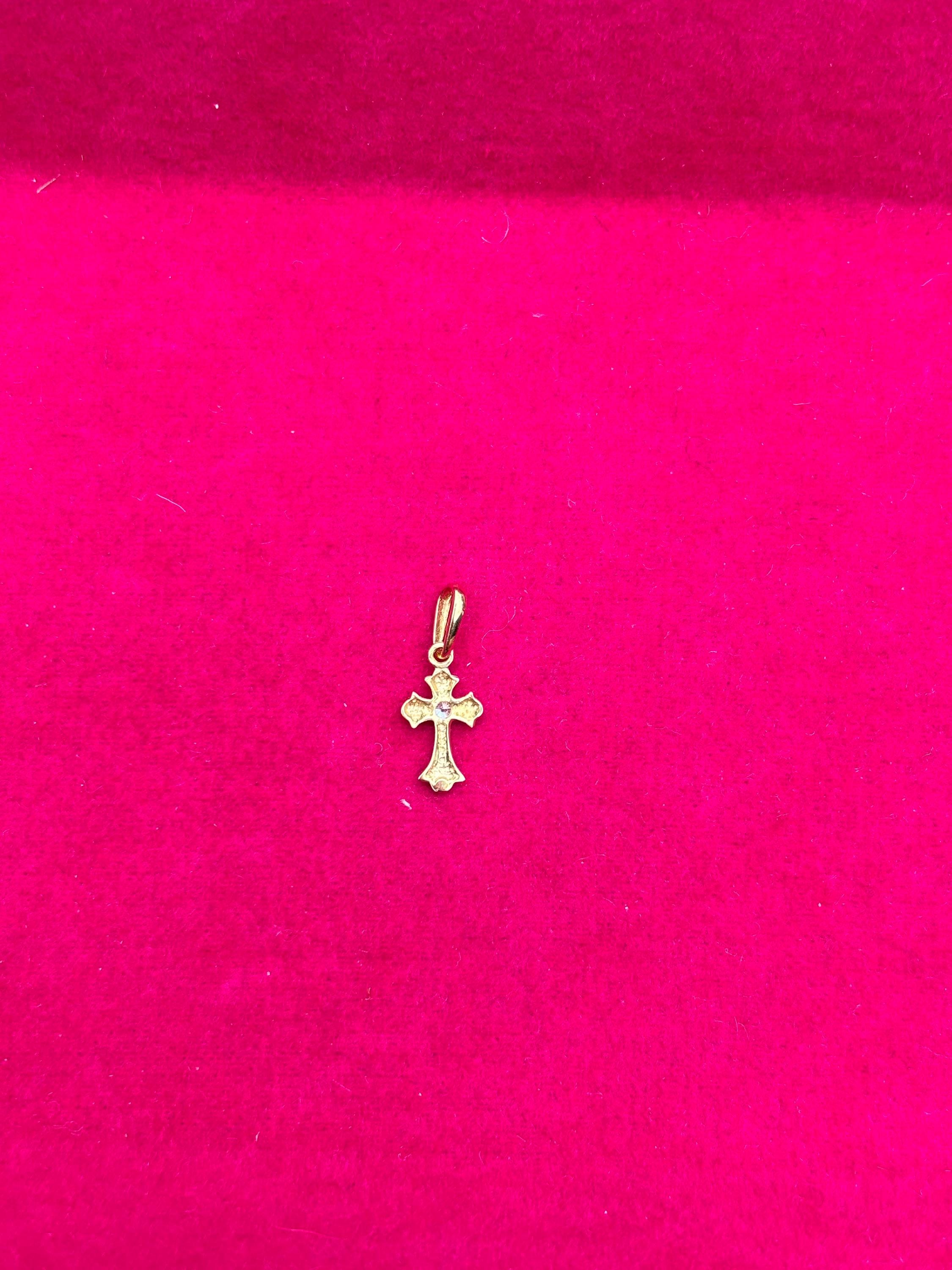 14k Cross Childrens Pendant