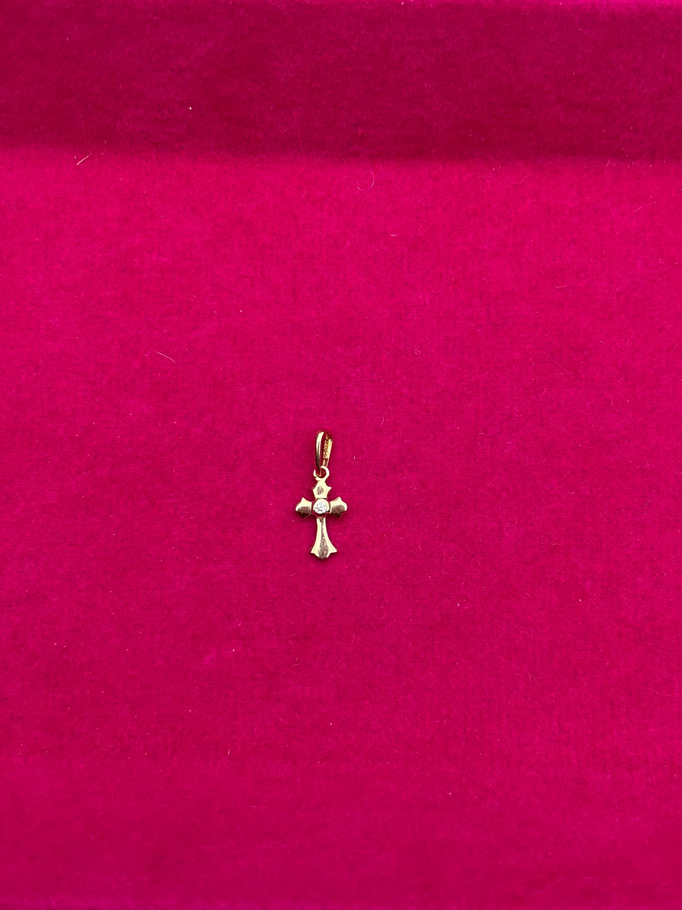 14k Cross Childrens Pendant