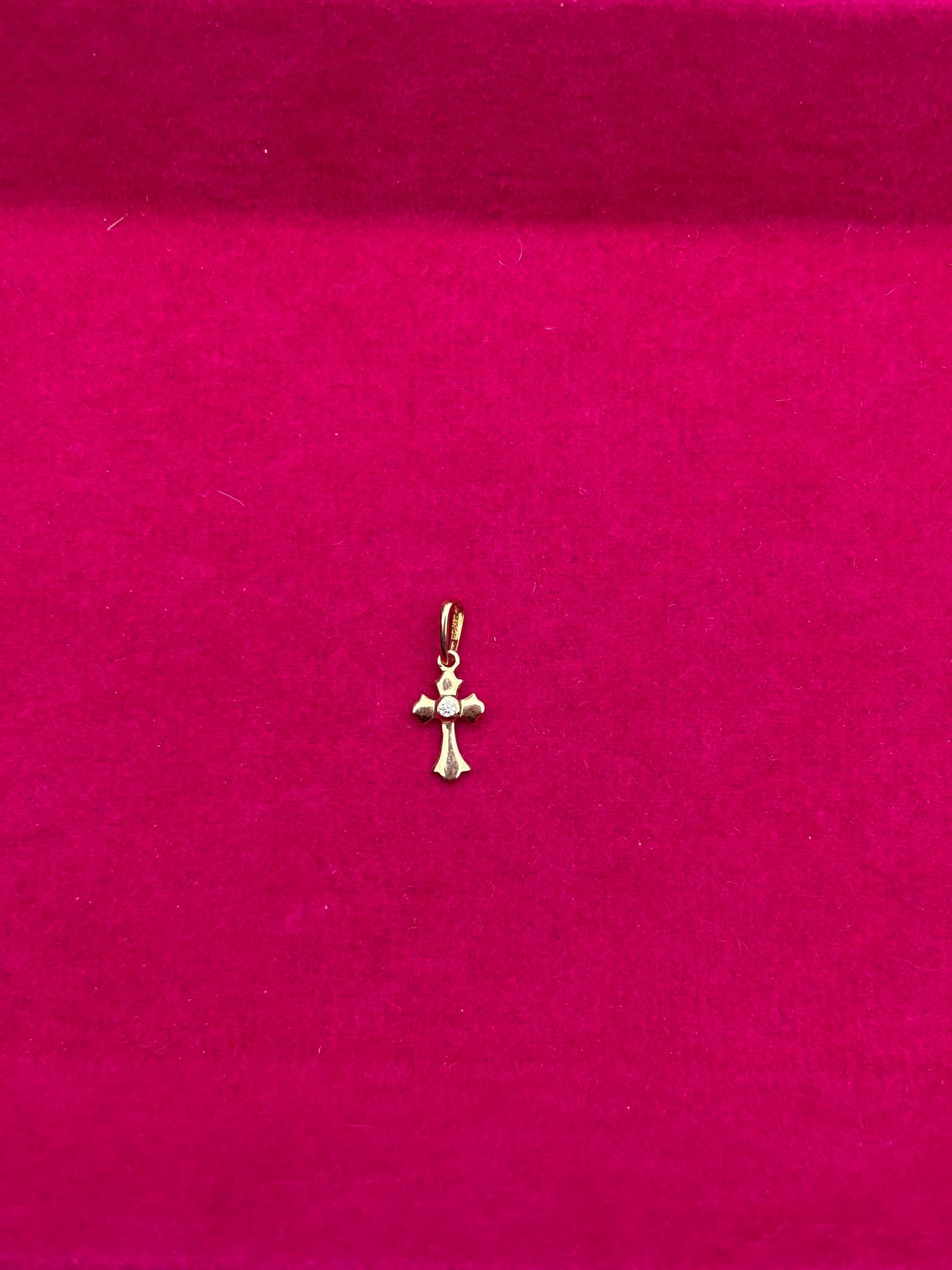 14k Cross Childrens Pendant