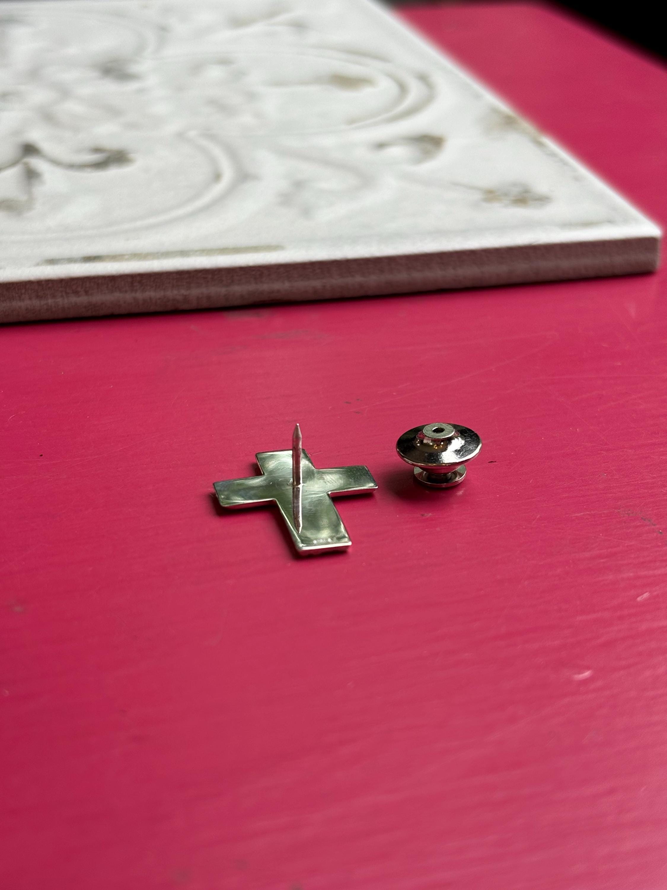 Sterling Silver The Rugged Cross Pin